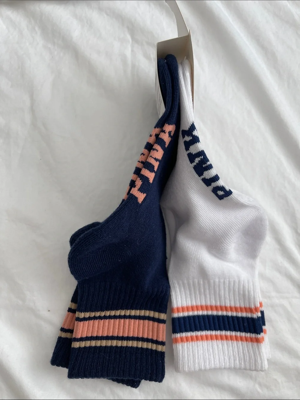 PINK Victoria's Secret Women’s Teens 2-Pack Quarter Socks One Size